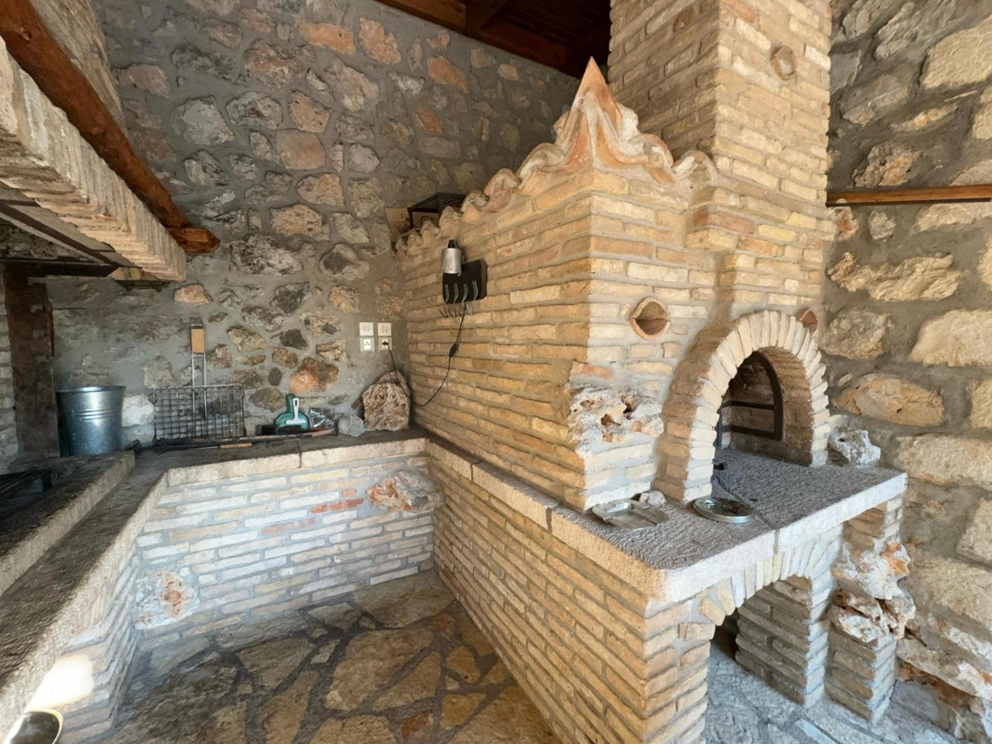 Terra Petra Villa at Psari Trikolonon Gortynia Psárion Exteriör bild